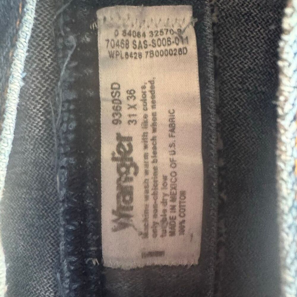 Vintage Wrangler High Waisted Cut Off Denim Shorts Size 31 - Picture 5 of 5